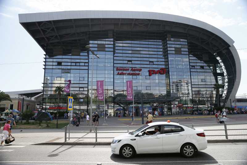 На Кубани ввели штрафы за навязывание услуг такси