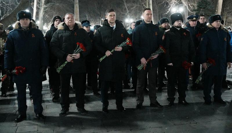 На площади Героев Новороссийска состоялись мемориальные мероприятия в рамках Всероссийской военно-патриотической акции &laquo;Бескозырка - 2026&raquo;