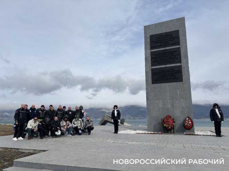Новороссийские зимо-байкеры заложили новую традицию