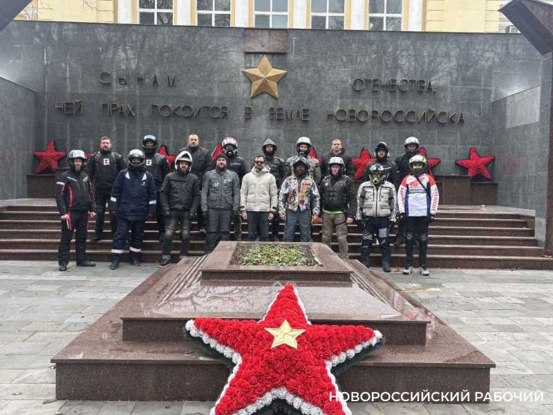 Новороссийские зимо-байкеры заложили новую традицию