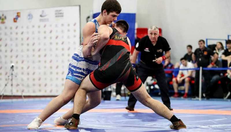 Новороссийский борец &nbsp;завоевал путевку на первенство России