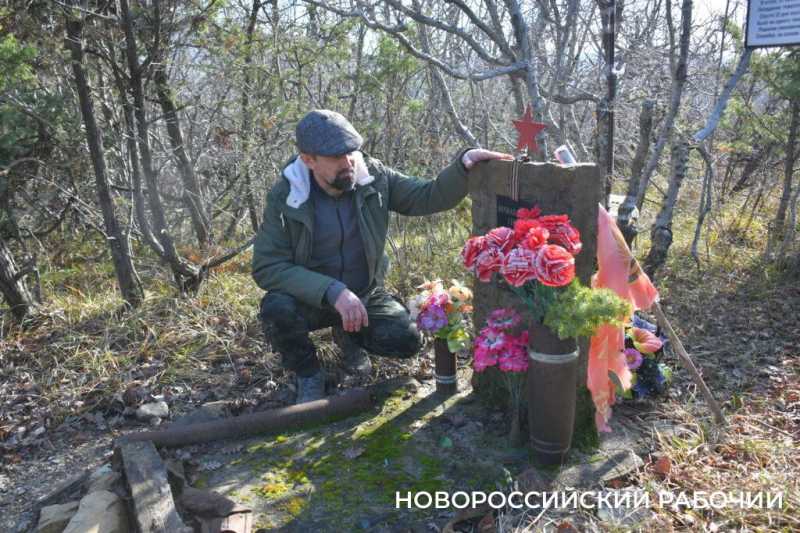 Они бились до конца. Сегодня&raquo;Бескозырку&raquo; опустят в море в память о растреленном десанте в Южной Озерейке
