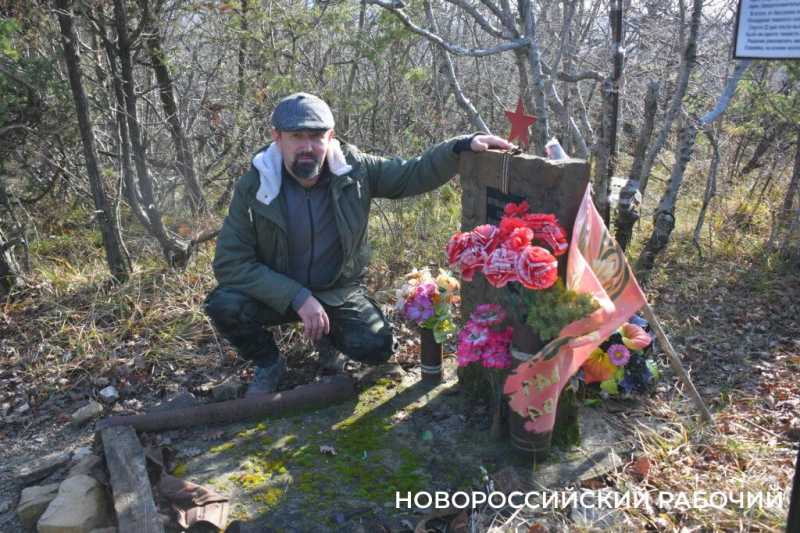 Они бились до конца. Сегодня&raquo;Бескозырку&raquo; опустят в море в память о растреленном десанте в Южной Озерейке