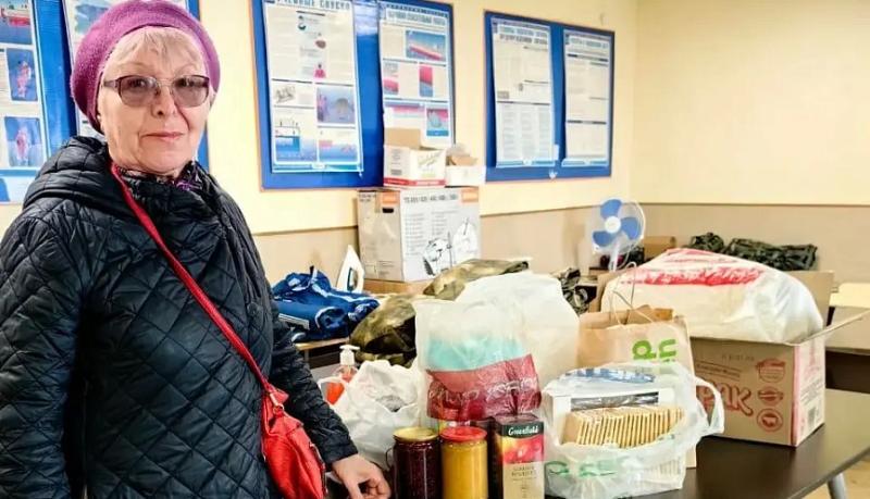 Поддержка новороссийцев в действии: жители собирают очередную партию гуманитарной помощи участникам СВО в преддверии Дня защитника Отечества 