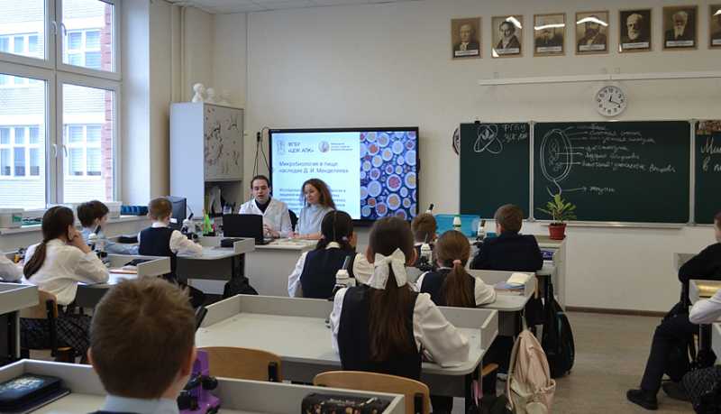 &laquo;Шаг в агронауку&raquo;: эксперты ЦОК АПК открывают мир профессий будущего для молодежи Кубани