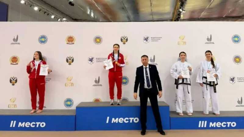 Тхэквондисты Новороссийска завоевали бронзу на первенстве России