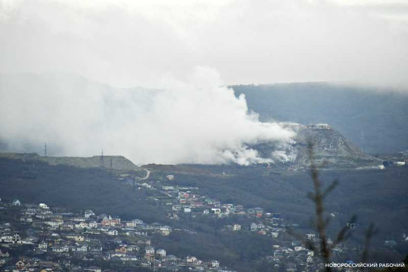 То потухнет, то погаснет. В Новороссийске площадь тления на Щелбе составляет 70 квадратов