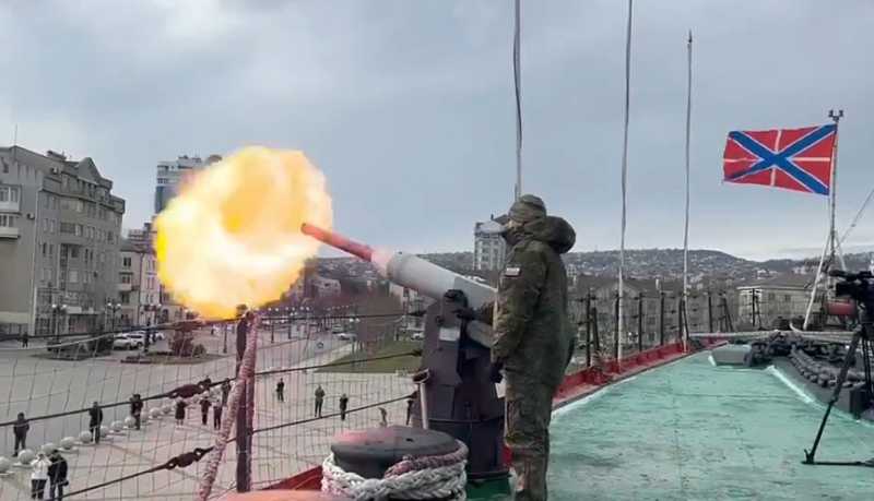 В городе-герое Новороссийске состоялась акция &laquo;Выстрел памяти&raquo;