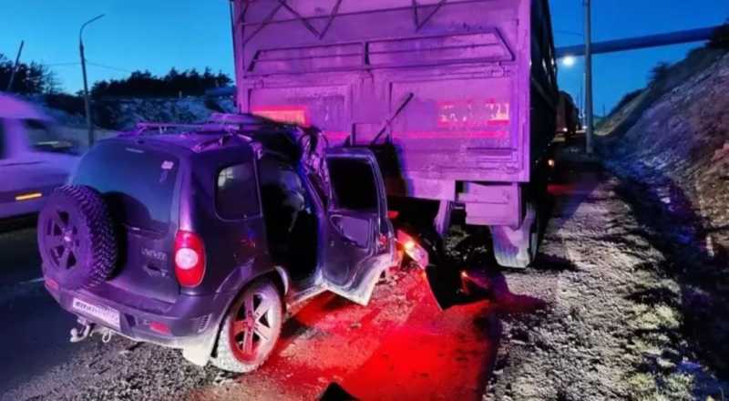 В Новороссийске в ДТП с большегрузом погиб человек