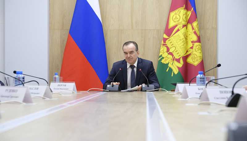 Вениамин Кондратьев поручил подготовить необходимую технику и средства на случай возможных подтоплений