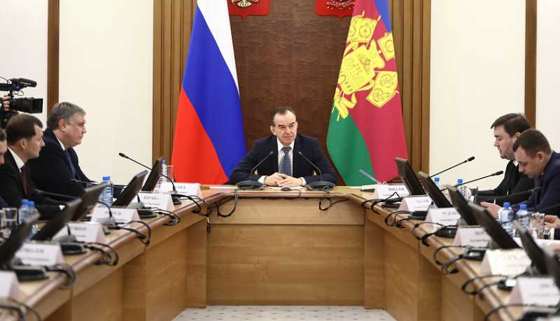 Вениамин Кондратьев: В своей работе на год мы должны опираться на обращения жителей, поступивших во время &laquo;Прямой линии&raquo;