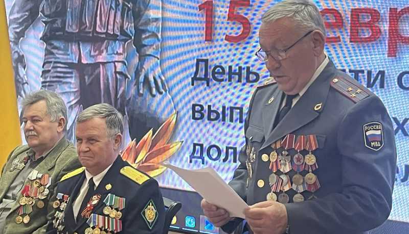 Ветеран Управления МВД России по городу Новороссийску и общественники провели &laquo;Урок мужества&raquo; для воспитанников казачьего кадетского корпуса