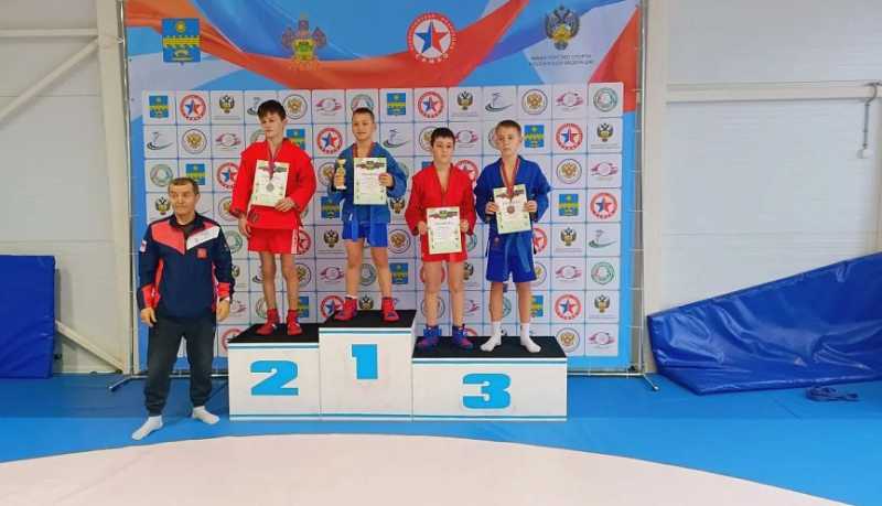 Воспитанники Центра казачьей молодежи &laquo;Ермак&raquo; завоевали награды сразу трех спортивных состязаний
