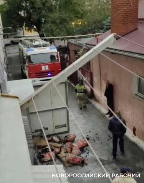 Заложниками бизнеса стали жители домов в центре Новороссийска