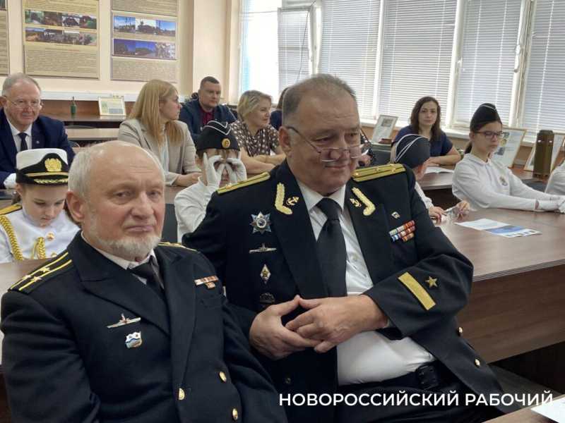 120-летие подводного флота отметили в Новороссийске