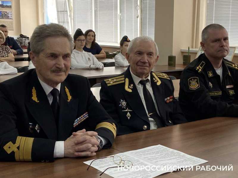 120-летие подводного флота отметили в Новороссийске