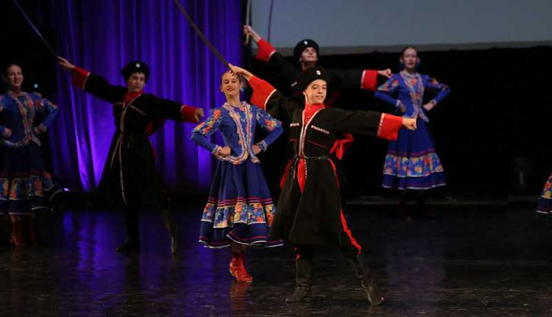 Ансамбль &laquo;Колояр&raquo; из Новороссийска достойно представил Кубань на чемпионате России по народным танцам имени М.М. Кольцовой в Москве
