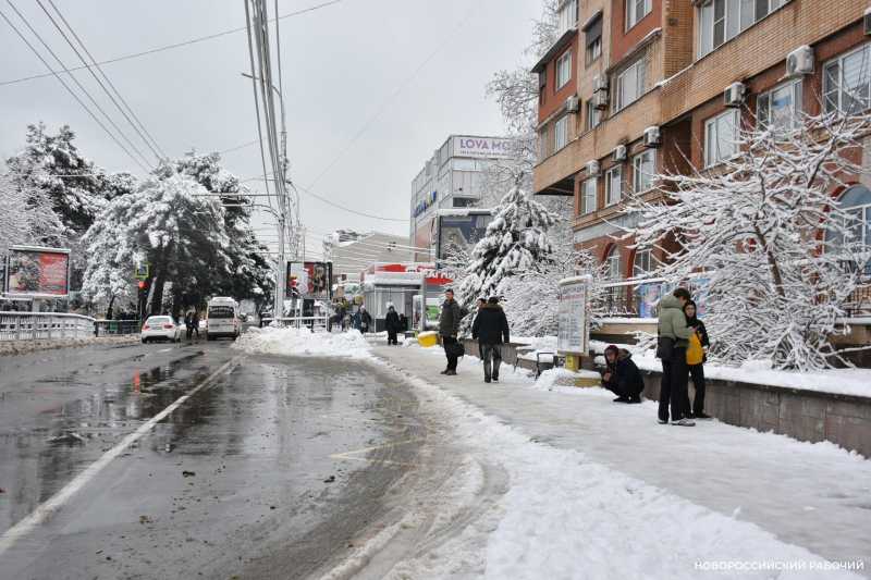 Новороссийцы живут в травмоопасном зимнем регионе!