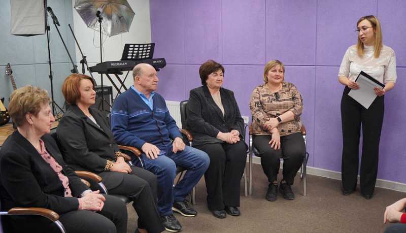 Новороссийские активисты студенческих трудовых и волонтерских отрядов встретились с участниками строительства Байкало-Амурской магистрали