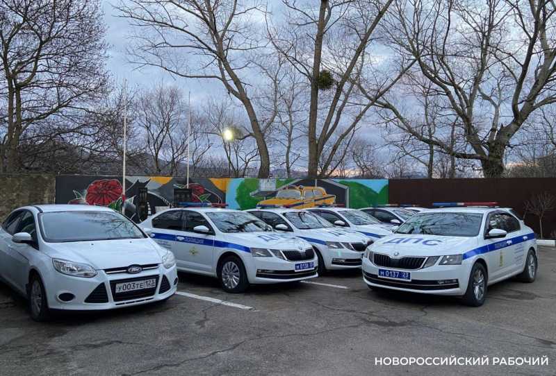 Новороссийские госавтоинспекторы помогали раненым во время беспилотной атаки