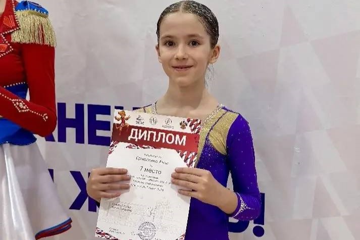 Новороссийские спортсменки выиграли медали соревнований по акробатическому рок-н-роллу