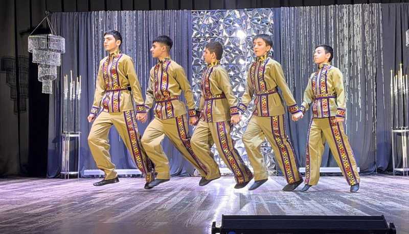 Новороссийские танцоры завоевали Гран-при на Всероссийском фестивале &laquo;Назани&raquo;