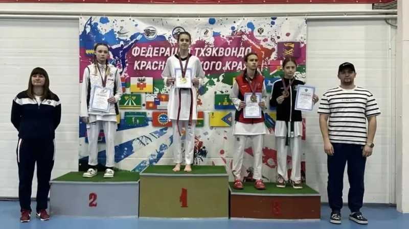 Новороссийские тхэквондисты стали призерами первенства края