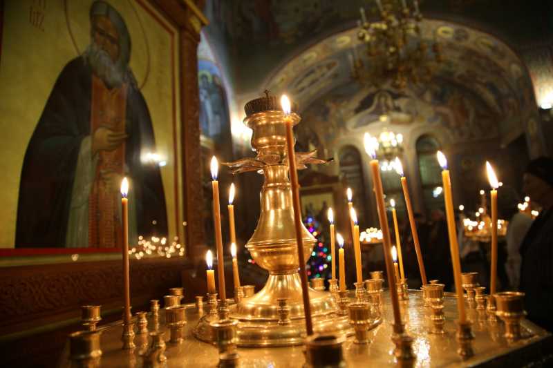 Новороссийский священник обратился к подросткам после истории со школьницей