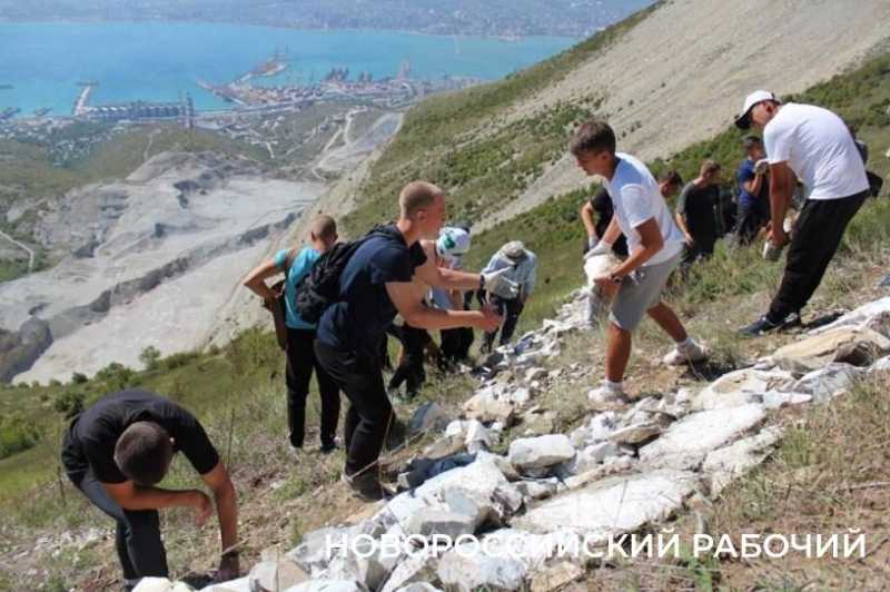 Новые виды растений, ловушки на кота и борьба за &laquo;правильного туриста&raquo;: природный парк под Новороссийском открывает свои секреты