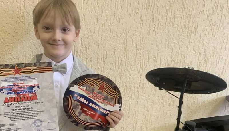 От сельской сцены &ndash; к вершинам мастерства: участники творческих коллективов клуба села Владимировка триумфально выступили на фестивале &laquo;#Мы вместе!&raquo;