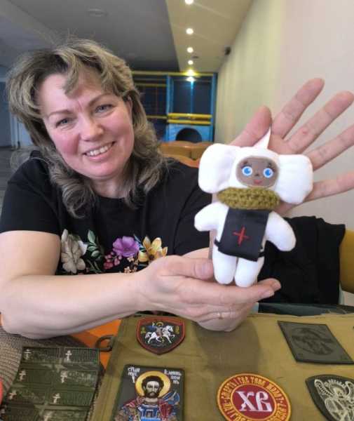 Православные шевроны, вышитые в станице под Новороссийском, спасают бойцов на СВО