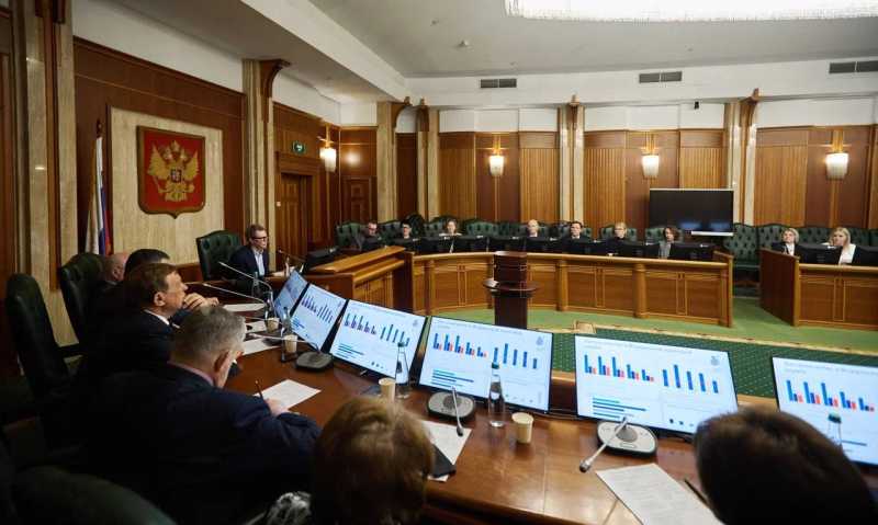 Руководитель ФНС России встретился с лучшими наставниками Службы