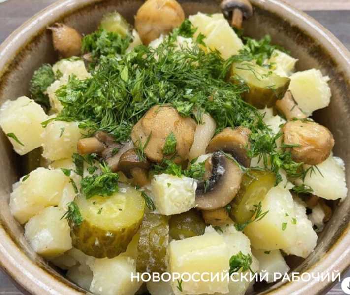 Салат постный &laquo;Деревенский&raquo;