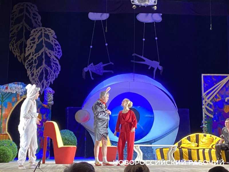 Скандал на ровном месте. В Новороссийске прошли гастроли Ставропольского театра