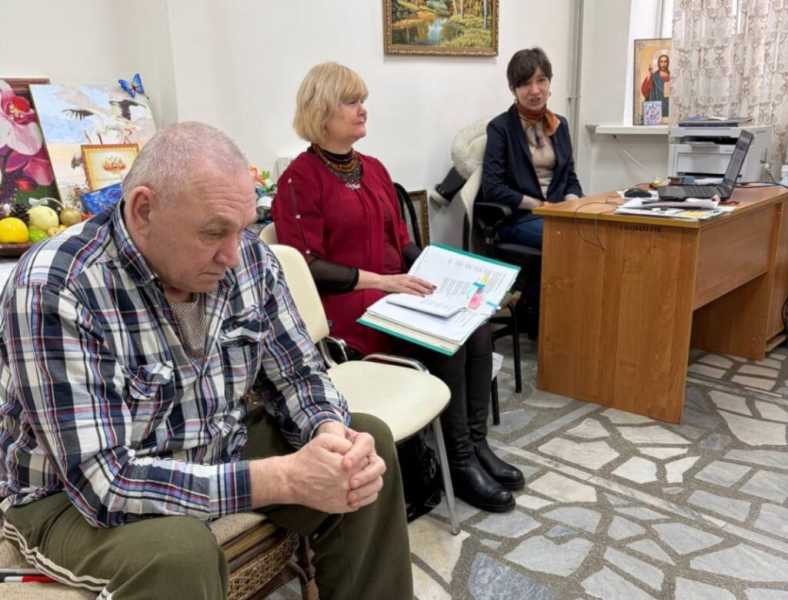 В Доме-интернате Новороссийска говорили о мужестве и слушали душевные песни