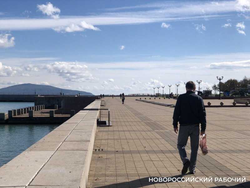 В Новороссийске 25 марта начнут устанавливать новые лавочки