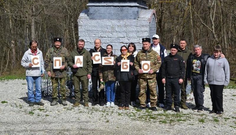 В Новороссийске для школьников, студентов и курсантов казаки организовали показы фильма &laquo;Настоящие&raquo; и встречи со съемочной группой