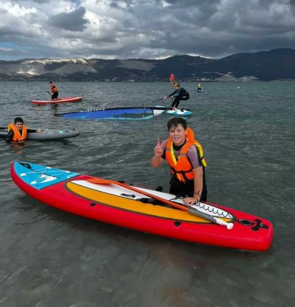 В Новороссийске элитными морскими видами спорта дети занимаются бесплатно. Как попасть в проект?