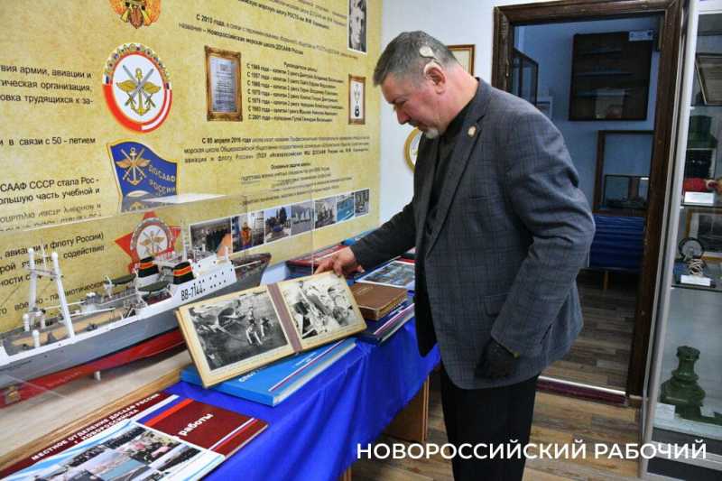 В Новороссийске работает уникальный музей-мастерская старинных водолазных костюмов