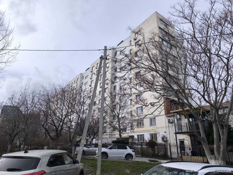 В Новороссийске все больше ТСЖ переходят в режим &laquo;ленивых&raquo;. Почему это не спасает жителей от проблем?