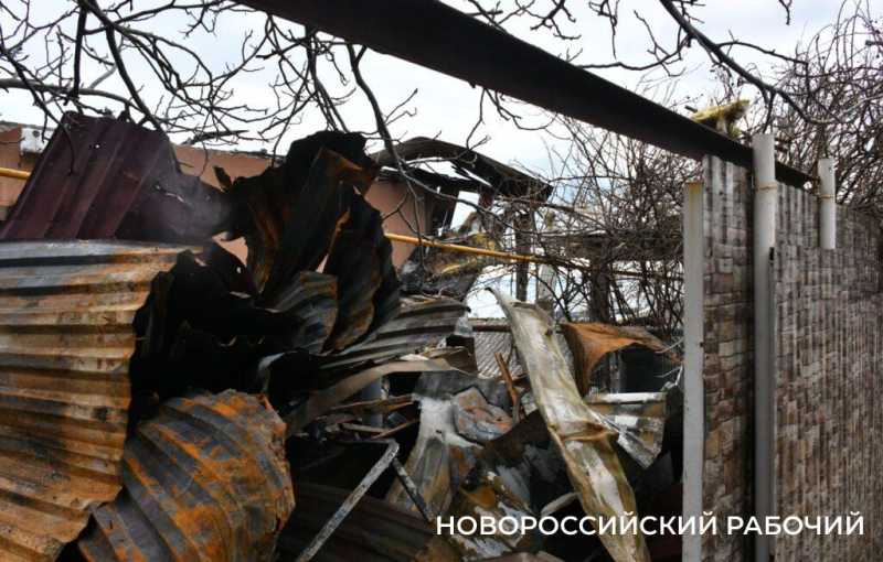 В Новороссийске жители Восточного района чудом уцелели во время атаки БПЛА