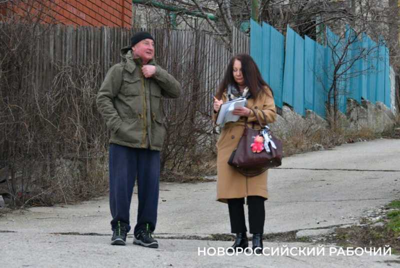 В Новороссийске жители Восточного района чудом уцелели во время атаки БПЛА
