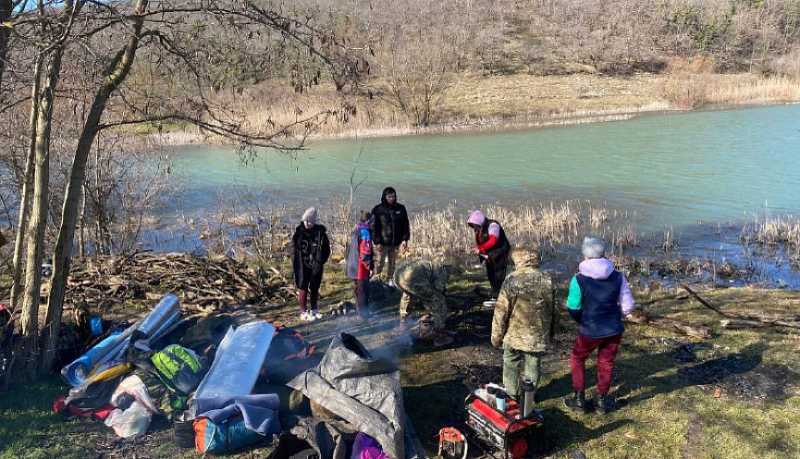 В Новороссийском районном казачьем обществе начали подготовку юных казаков к первенству Краснодарского края по рафтингу