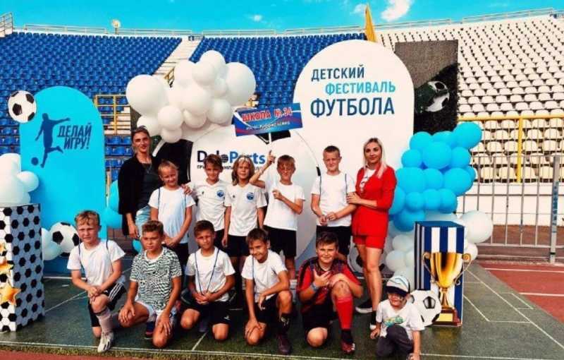 В самой большой школе Новороссийска &mdash; 13 физруков, свой бильярд и сотни спортивных побед