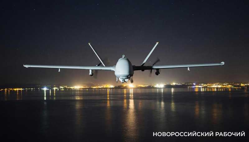 &laquo;Варите суп, собирайте документы, помогайте соседке&raquo;: священник из Новороссийска рассказал, как бороться со страхом во время налетов БПЛА