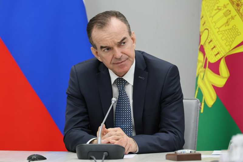 Вениамин Кондратьев: Подбирать кадры для будущих школ и детских садов важно параллельно со строительством этих учреждений