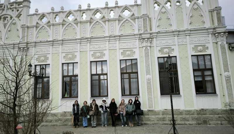 Воспитанники новороссийской художественной школы стали обладателями наград краевого конкурса