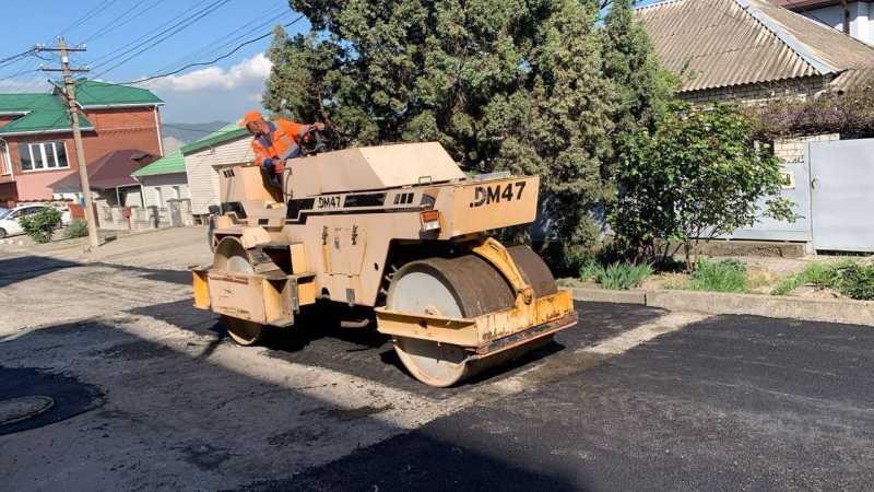 6 апреля &mdash; Международный день ремонта дорог. &laquo;Празднуем&raquo; и в Новороссийске