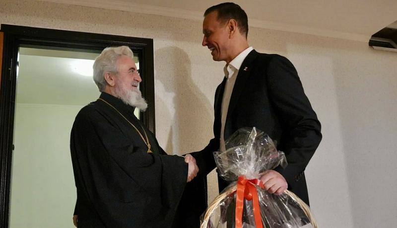 Андрей Кравченко: Пасха &ndash; это время глубокого единения, укрепления веры, молитвы за дорогих нам людей, за наших защитников