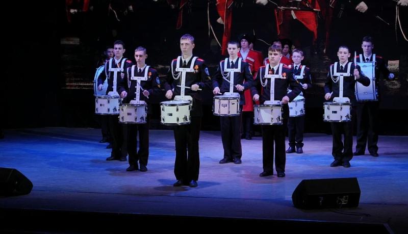 Андрей Кравченко поздравил Центр казачьей культуры Новороссийского районного казачьего общества с 15-летним юбилеем